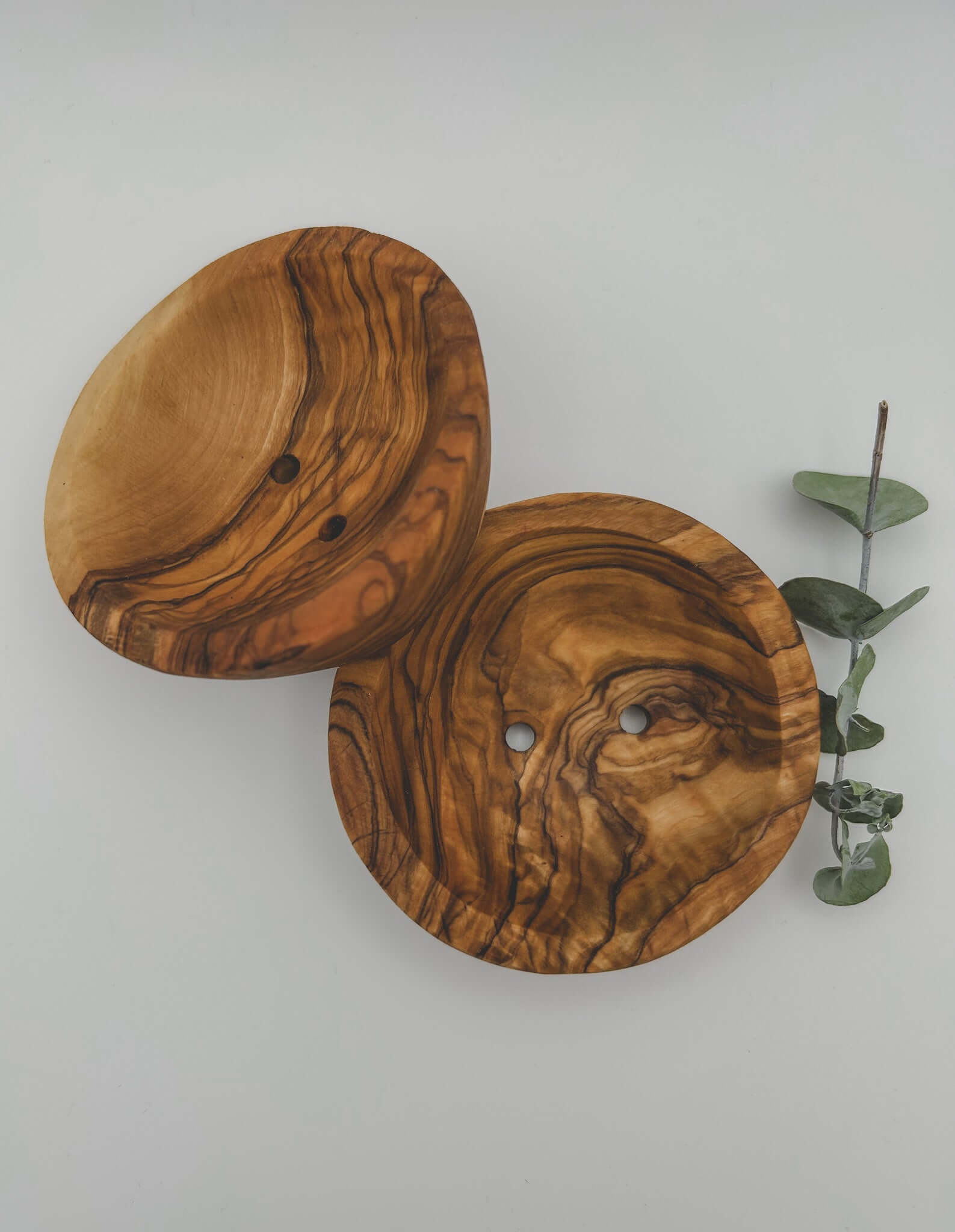 Runde Seifenschale aus Olivenholz | ELARIA Botanicals