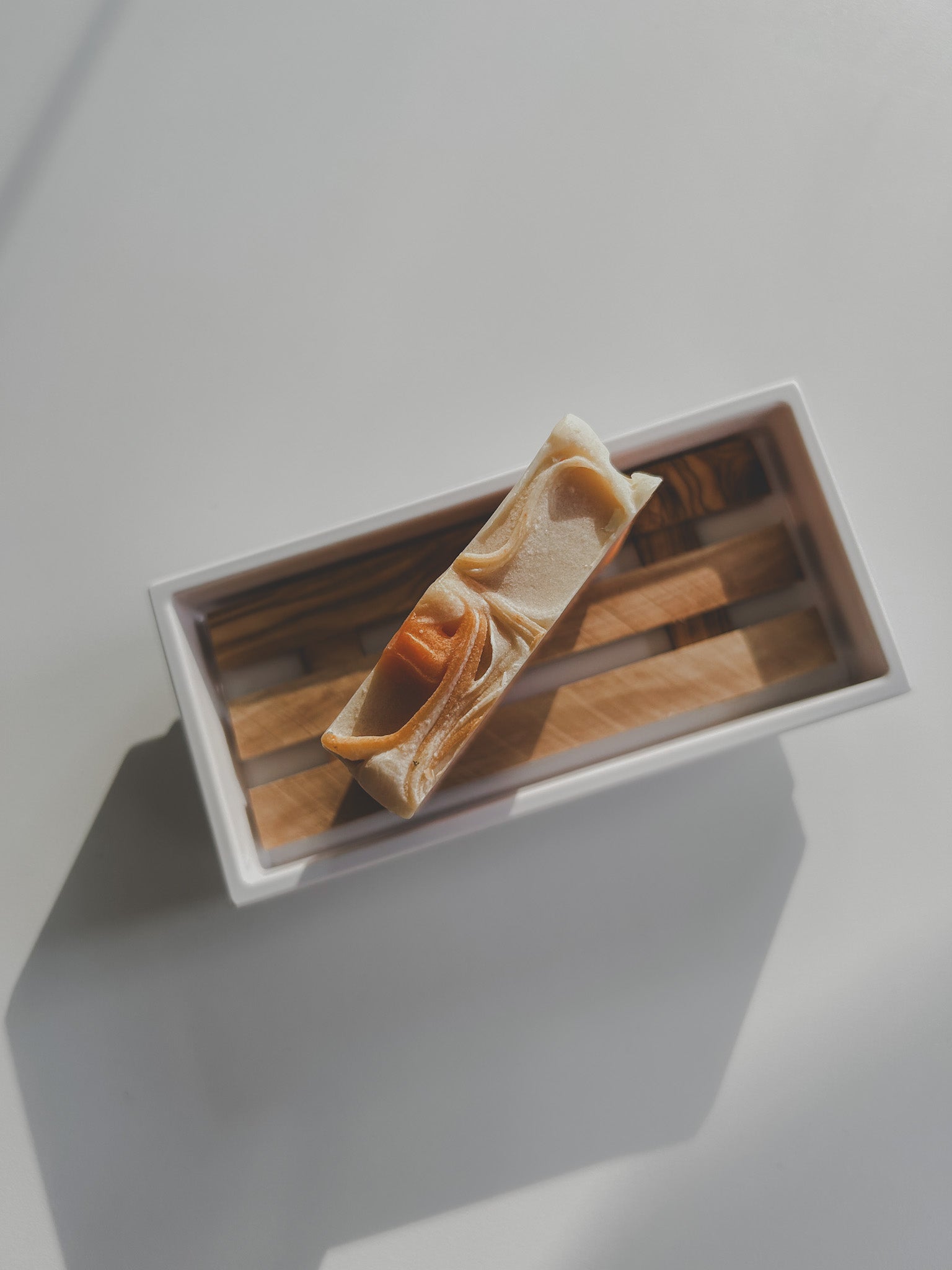 Seifenschale weiss mit Inlay